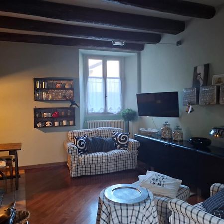 Carducci Bed & Breakfast Como Bagian luar foto