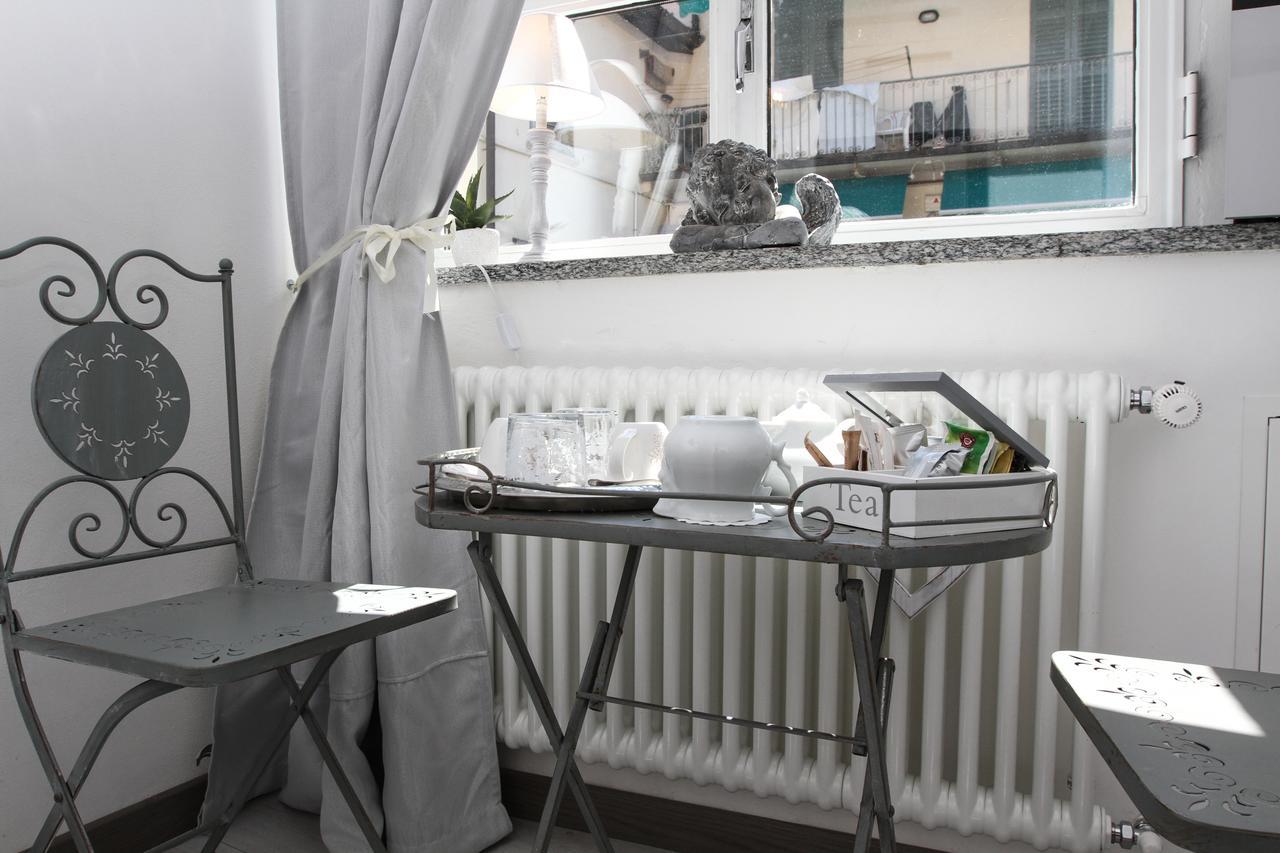 Carducci Bed & Breakfast Como Bagian luar foto