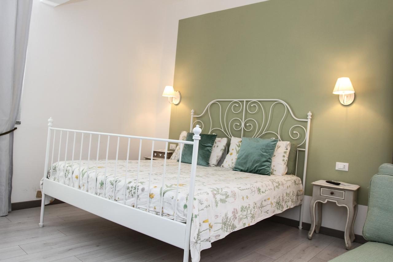 Carducci Bed & Breakfast Como Bagian luar foto